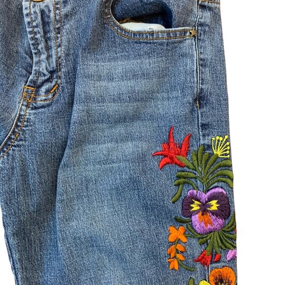 Y2K Bubblegum Low Rise Flower Embroidered Flared Jeans Size 5/6 - Picture 6 of 7
